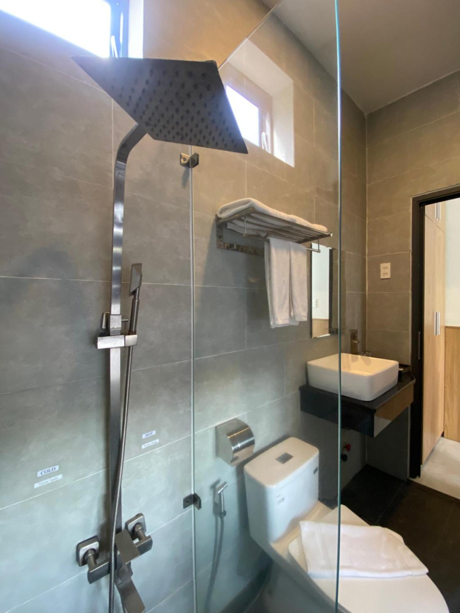 דואונג דונג Ngoc Trai Xanh Bungalow מראה חיצוני תמונה